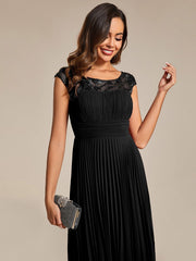 Cap Sleeves Chiffon A-Line Wedding Guest Dress with Pleats and Round Neckline