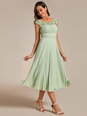 Cap Sleeves Chiffon A-Line Wedding Guest Dress with Pleats and Round Neckline