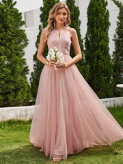 Halter Neck A-Line Tulle Wedding Dress with Applique