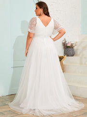 Plus Size V-Neck Lace Tulle Wedding Dresses with Ruffled Sleeves