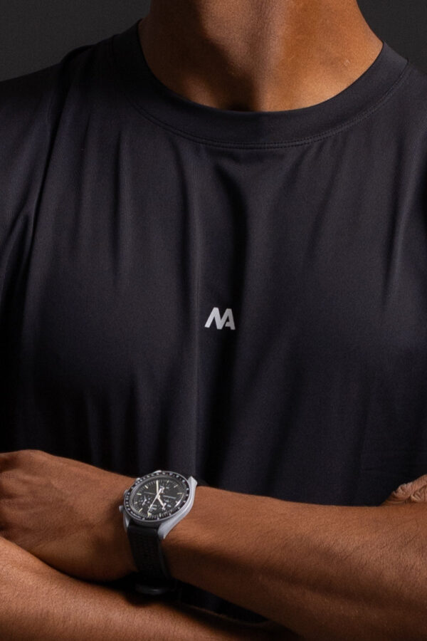 active tee black