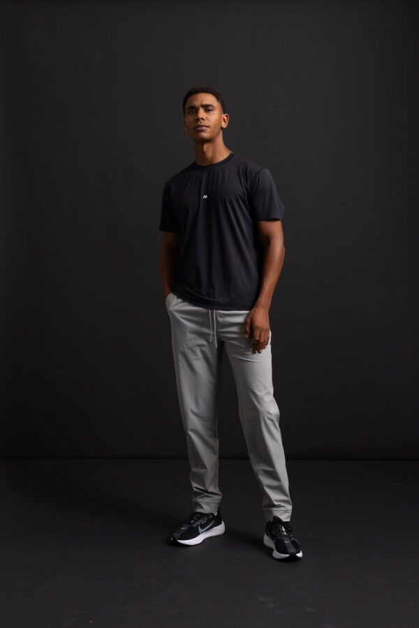 active tee black