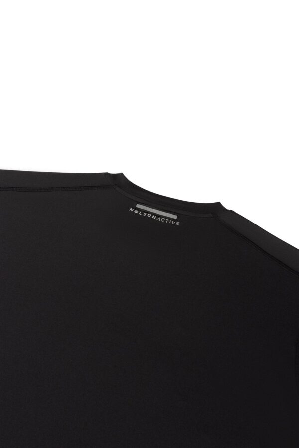 active tee black